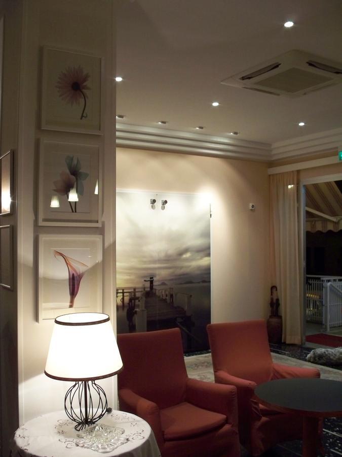 Hotel D'Annunzio Cattolica Eksteriør billede