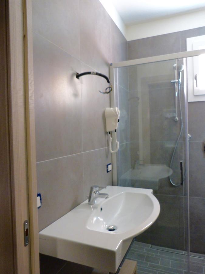 Hotel D'Annunzio Cattolica Eksteriør billede
